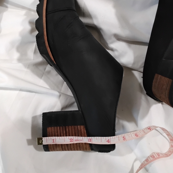 Sorel Wome's Black Mules Comfortable Stylish Footwear Size 8 - Picture 5 of 7